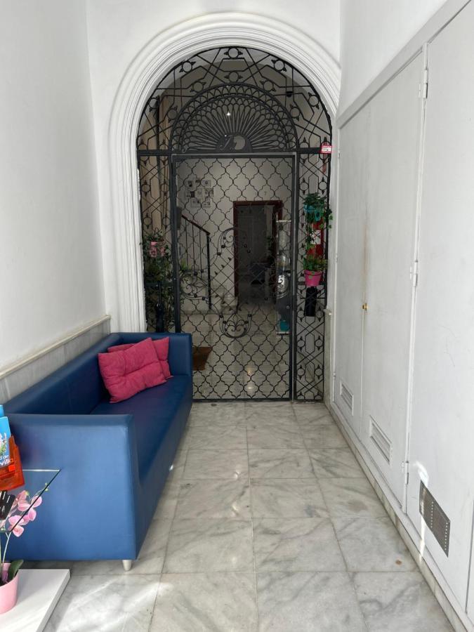 فندق إشبيليةفي  بيت شباب ذا سبوت سينترال المظهر الخارجي الصورة